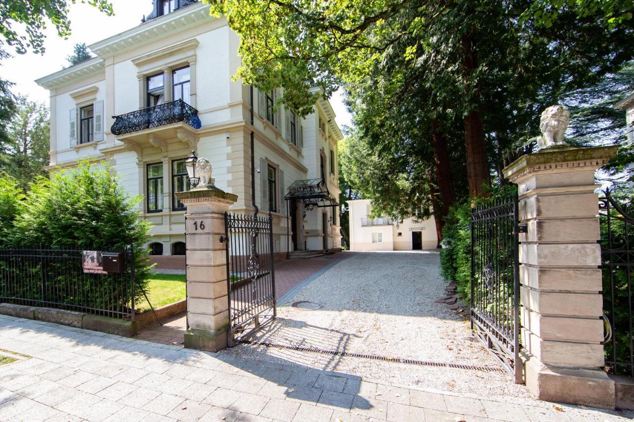 Villa Luttwitz Баден-Баден Екстер'єр фото